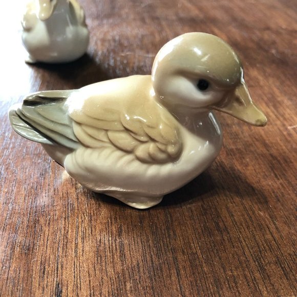 Vintage Homco Japan Porcelain Ducks lot of 3 Small 3"x4" Collectibles Home Decor - Picture 9 of 12